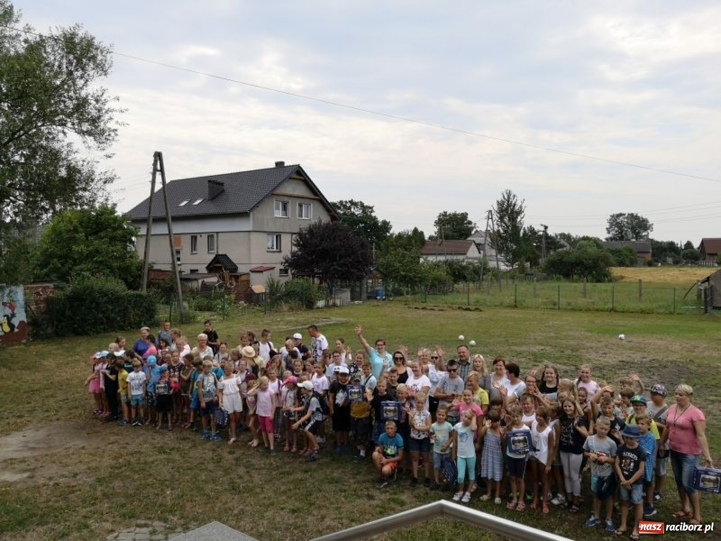 Zdjęcie w galerii na portalu naszraciborz.pl: Gmina Kuźnia Raciborska rozpoczęła Akcję Lato 2019 wiadomości z regionu