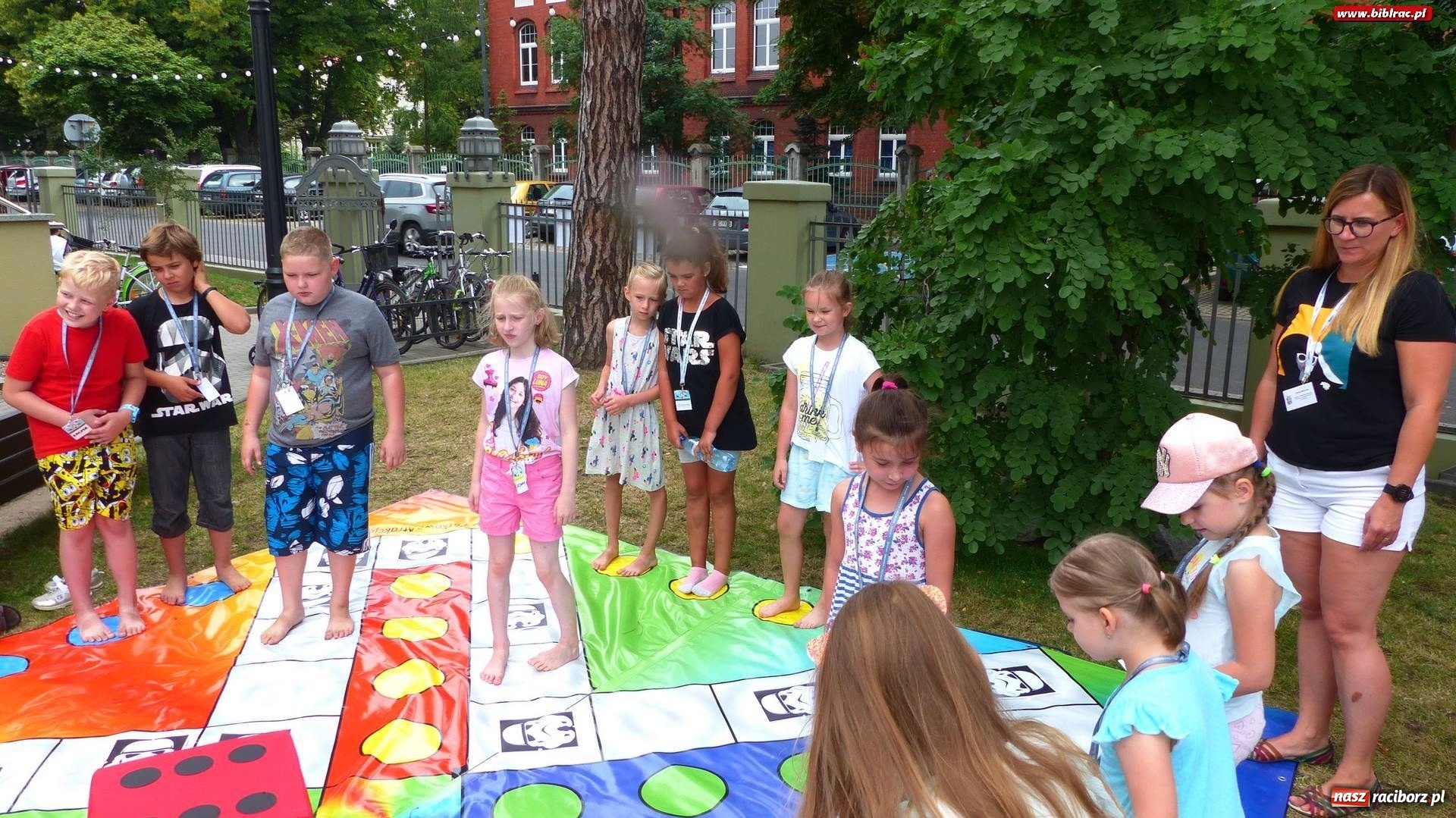 Zdjęcie w galerii na portalu naszraciborz.pl: Gwiezdne Wojny na półmetek Lata z biblioteką [FOTO] wiadomości z regionu