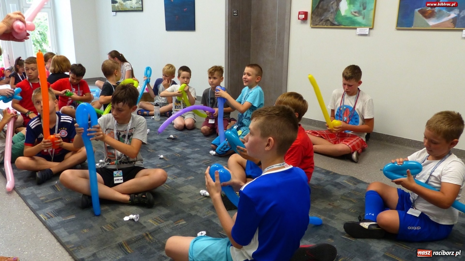 Zdjęcie w galerii na portalu naszraciborz.pl: Gwiezdne Wojny na półmetek Lata z biblioteką [FOTO] wiadomości z regionu