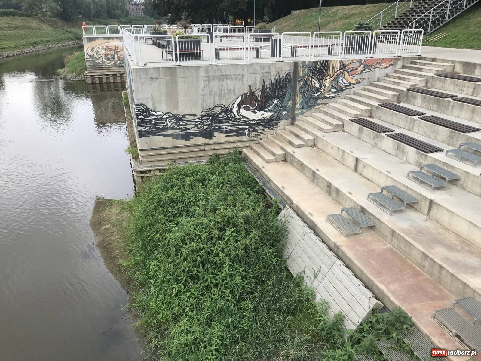 Zdjęcie w galerii na portalu naszraciborz.pl: Trzy miliony poszło w muł? Przystań nieprzydatna dla wodniaków [FOTO] wiadomości z regionu