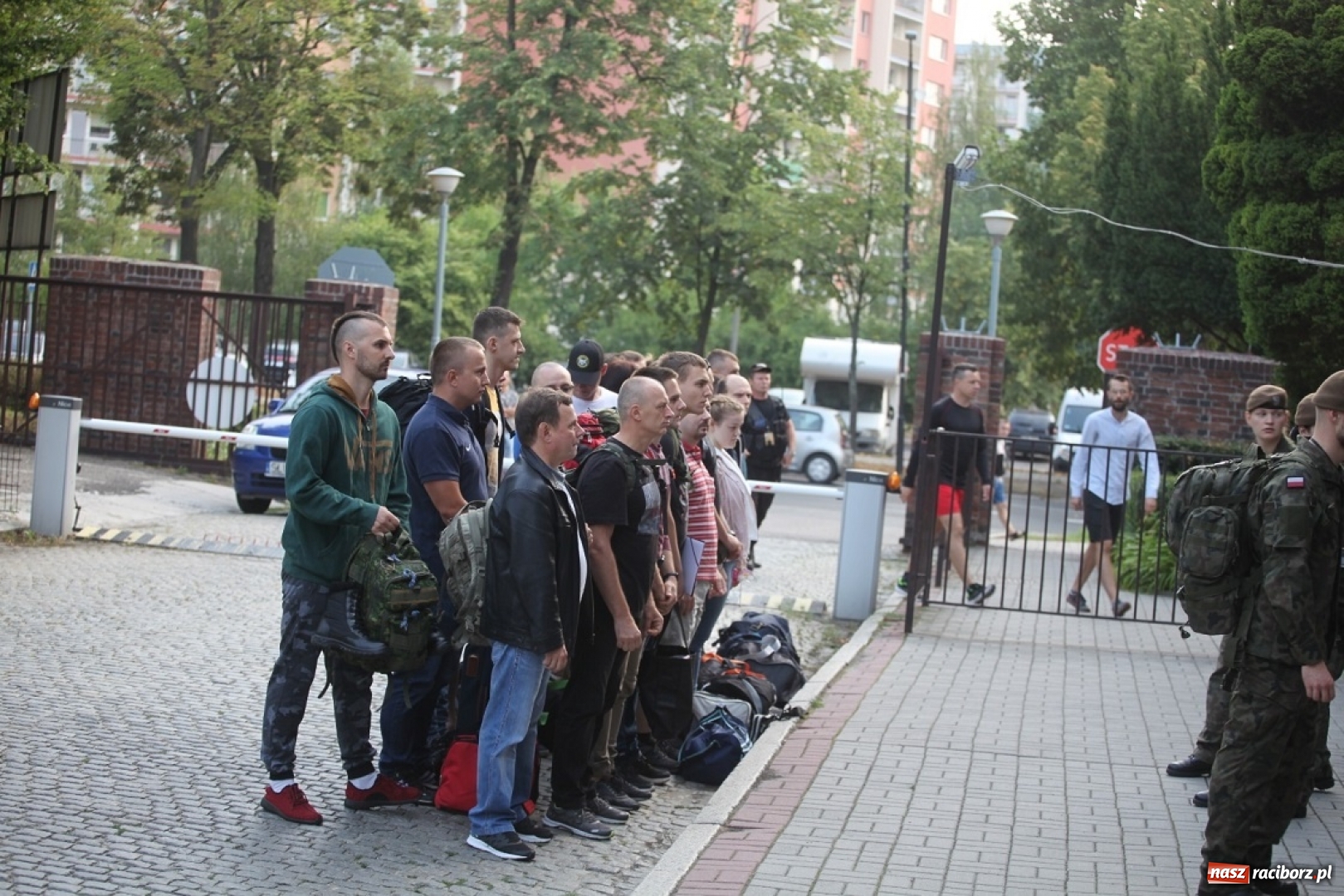 Zdjęcie w galerii na portalu naszraciborz.pl: Wcielenie do WOT w rocznicę Powstania Warszawskiego wiadomości z regionu