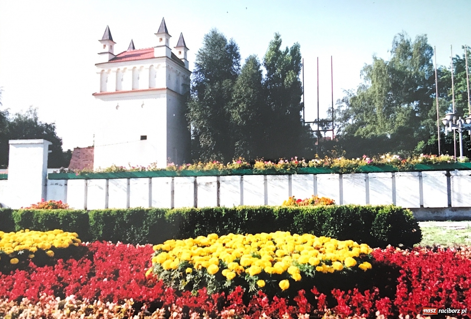 Zdjęcie w galerii na portalu naszraciborz.pl: Oglądajcie i wspominajcie. Racibórz lat 90.  wiadomości z regionu