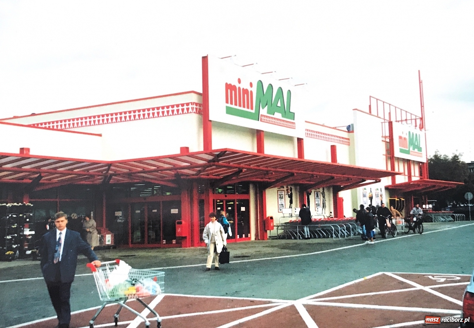 Zdjęcie w galerii na portalu naszraciborz.pl: Oglądajcie i wspominajcie. Racibórz lat 90.  wiadomości z regionu