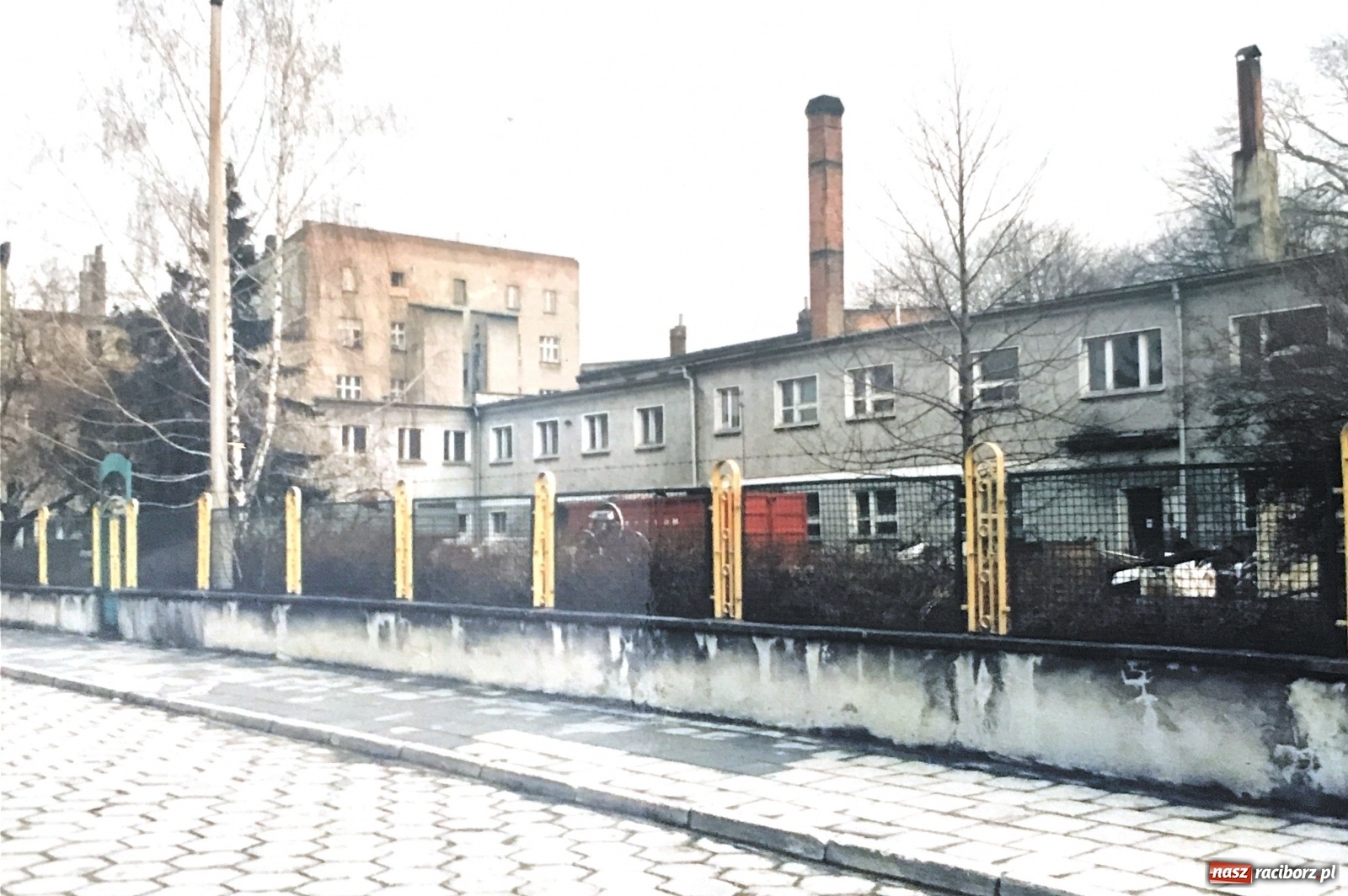 Zdjęcie w galerii na portalu naszraciborz.pl: Oglądajcie i wspominajcie. Racibórz lat 90.  wiadomości z regionu