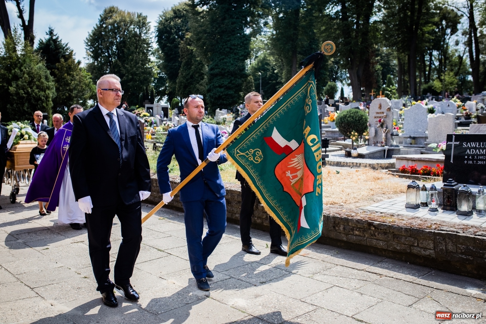 Zdjęcie w galerii na portalu naszraciborz.pl: Na cmentarzu Jeruzalem pożegnano śp. Jerzego Thamma [FOTO] wiadomości z regionu
