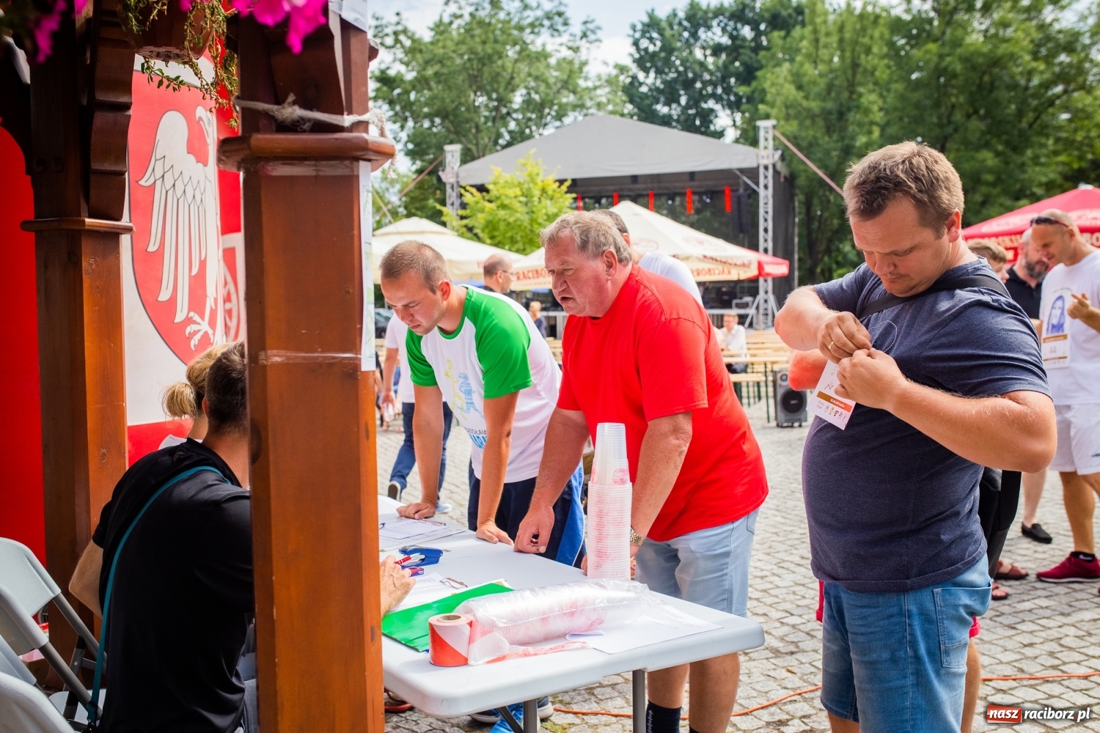 Zdjęcie w galerii na portalu naszraciborz.pl: Raciborski Bieg wokół komina. O co tu chodzi? wiadomości z regionu