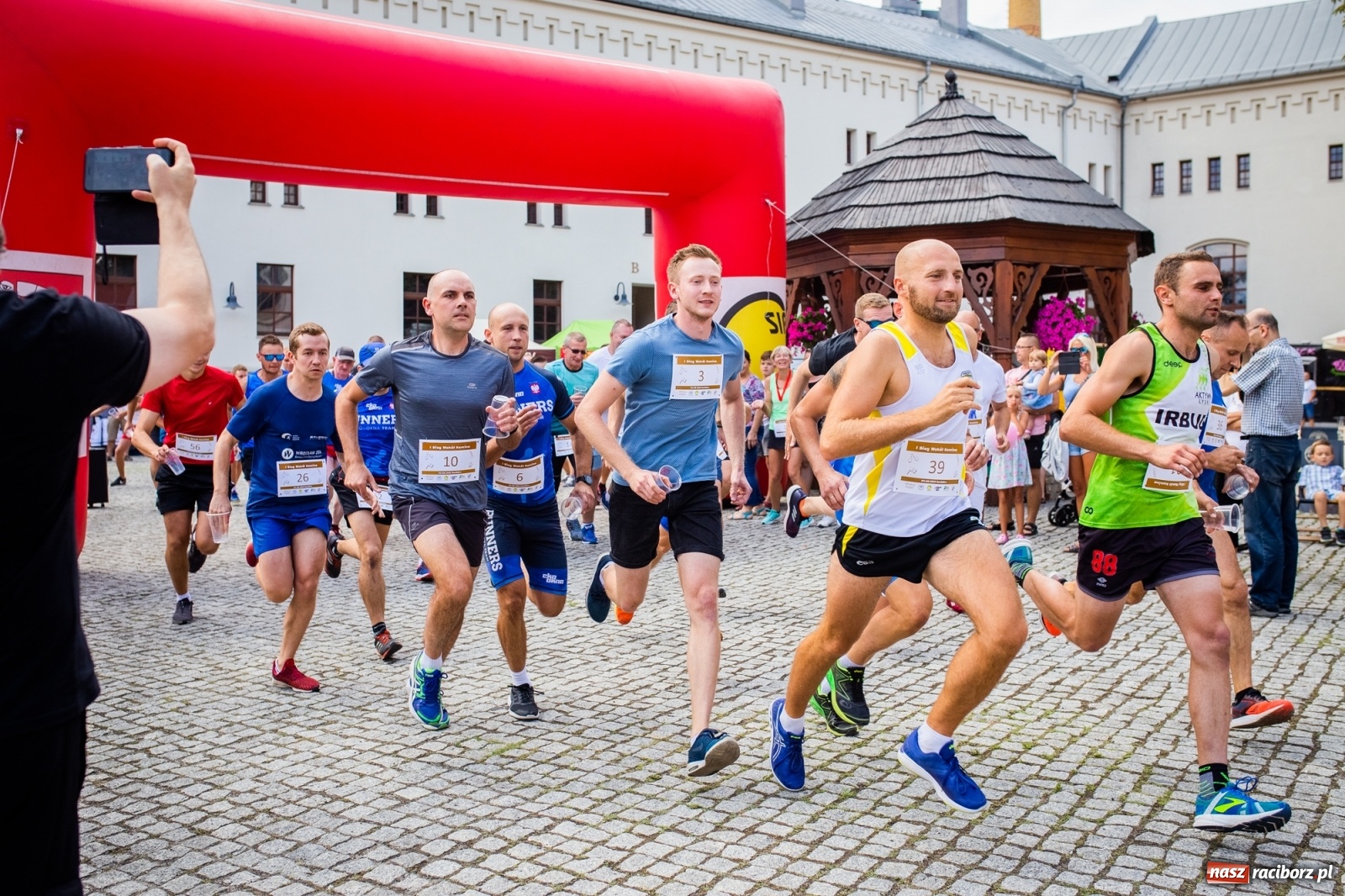 Zdjęcie w galerii na portalu naszraciborz.pl: Raciborski Bieg wokół komina. O co tu chodzi? wiadomości z regionu