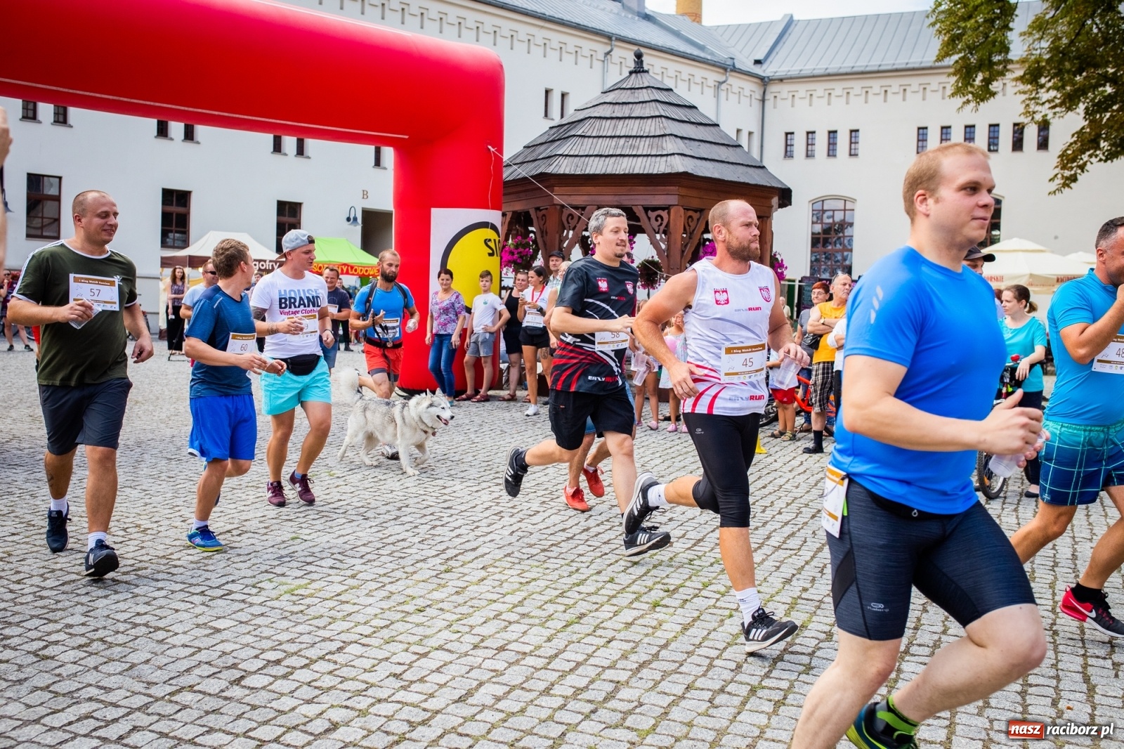 Zdjęcie w galerii na portalu naszraciborz.pl: Raciborski Bieg wokół komina. O co tu chodzi? wiadomości z regionu