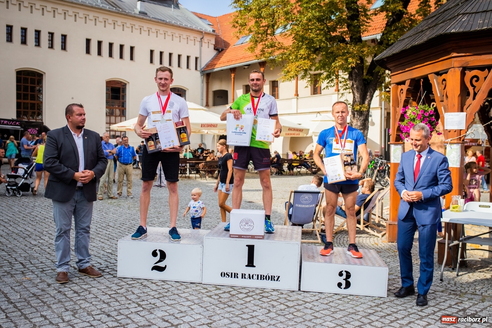 Zdjęcie w galerii na portalu naszraciborz.pl: Raciborski Bieg wokół komina. O co tu chodzi? wiadomości z regionu