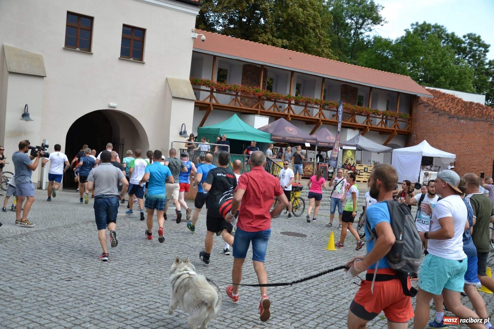 Zdjęcie w galerii na portalu naszraciborz.pl: Raciborski Bieg wokół komina. O co tu chodzi? wiadomości z regionu
