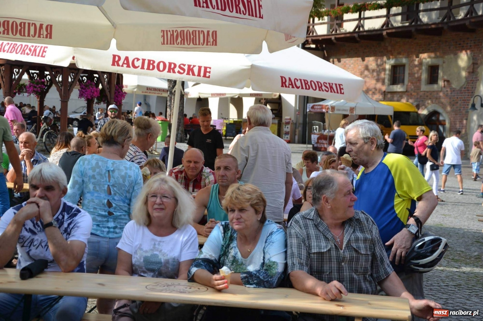 Zdjęcie w galerii na portalu naszraciborz.pl: Raciborski Bieg wokół komina. O co tu chodzi? wiadomości z regionu