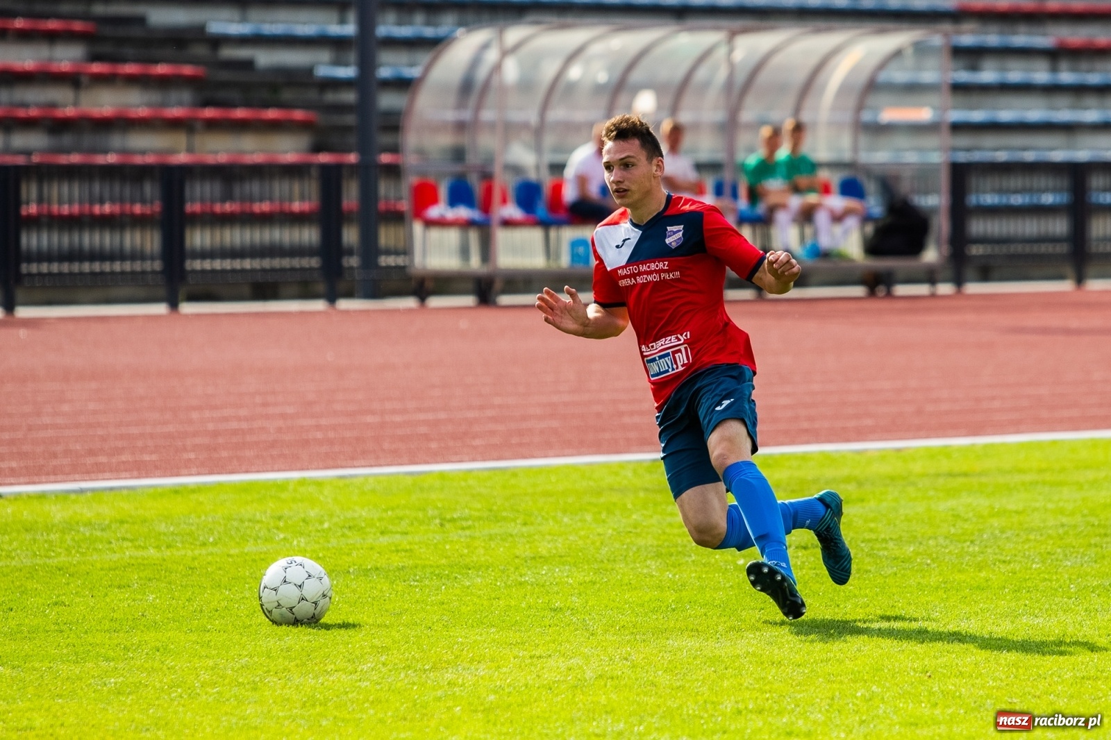 Zdjęcie w galerii na portalu naszraciborz.pl: Spryt Woniakowskiego uratował punkt dla Unii wiadomości z regionu