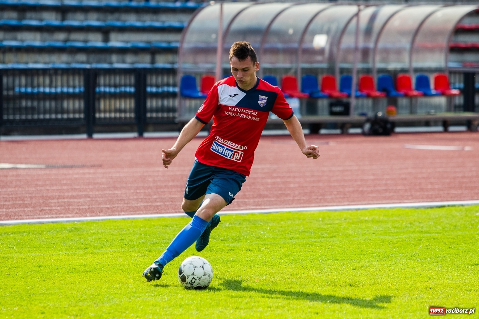 Zdjęcie w galerii na portalu naszraciborz.pl: Spryt Woniakowskiego uratował punkt dla Unii wiadomości z regionu