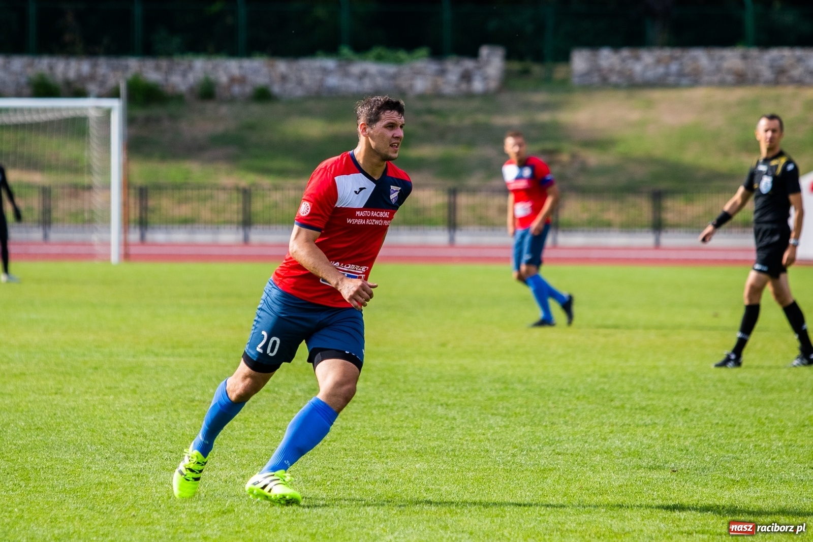 Zdjęcie w galerii na portalu naszraciborz.pl: Spryt Woniakowskiego uratował punkt dla Unii wiadomości z regionu