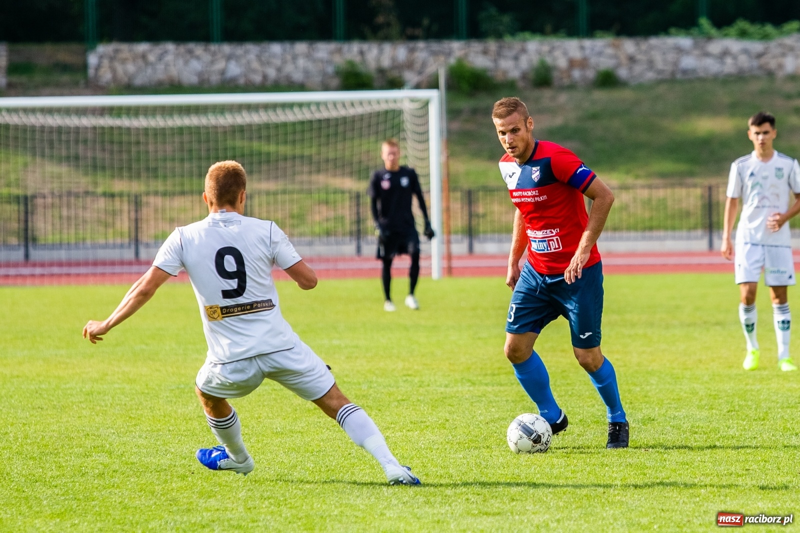 Zdjęcie w galerii na portalu naszraciborz.pl: Spryt Woniakowskiego uratował punkt dla Unii wiadomości z regionu