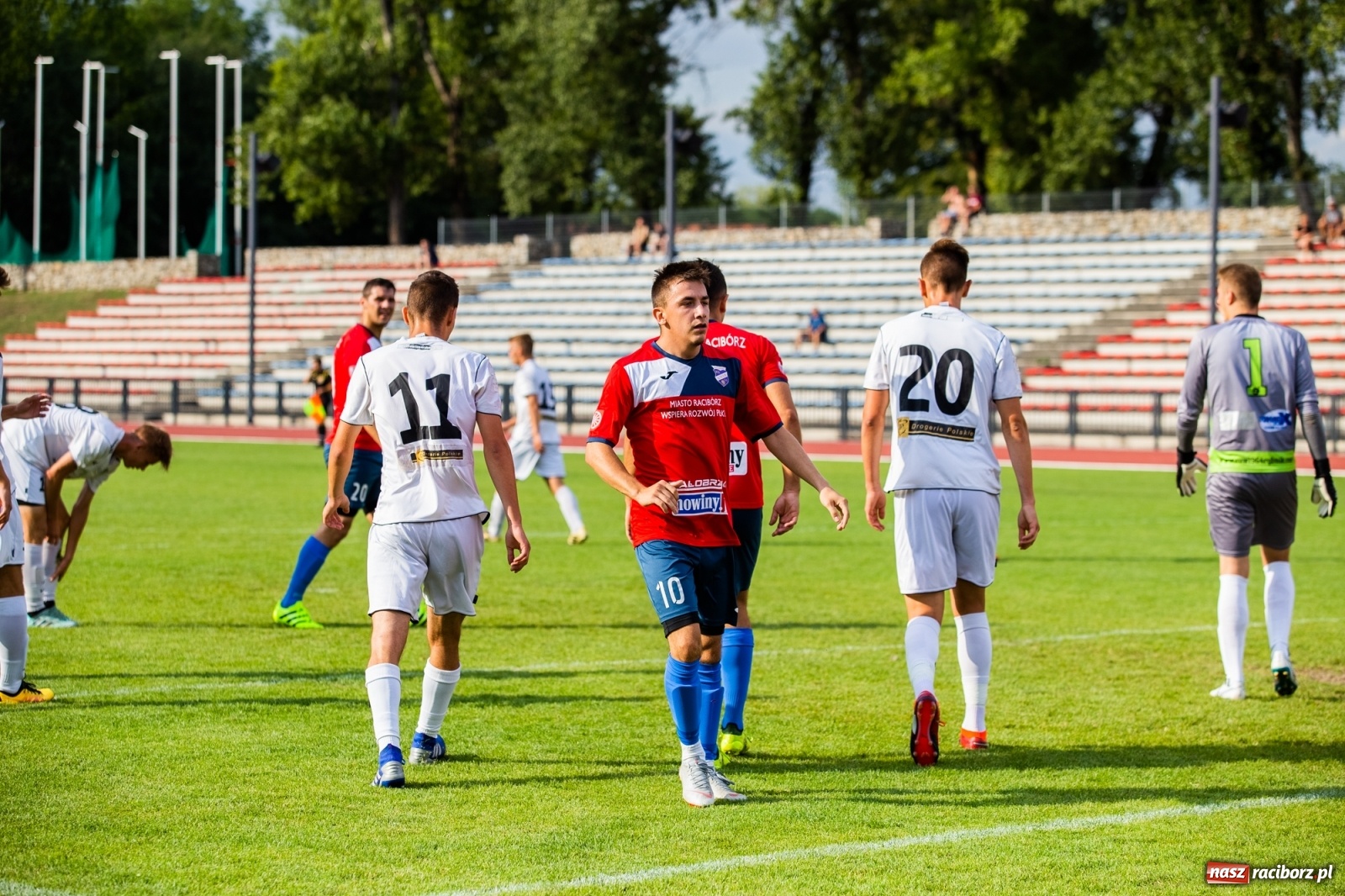 Zdjęcie w galerii na portalu naszraciborz.pl: Spryt Woniakowskiego uratował punkt dla Unii wiadomości z regionu