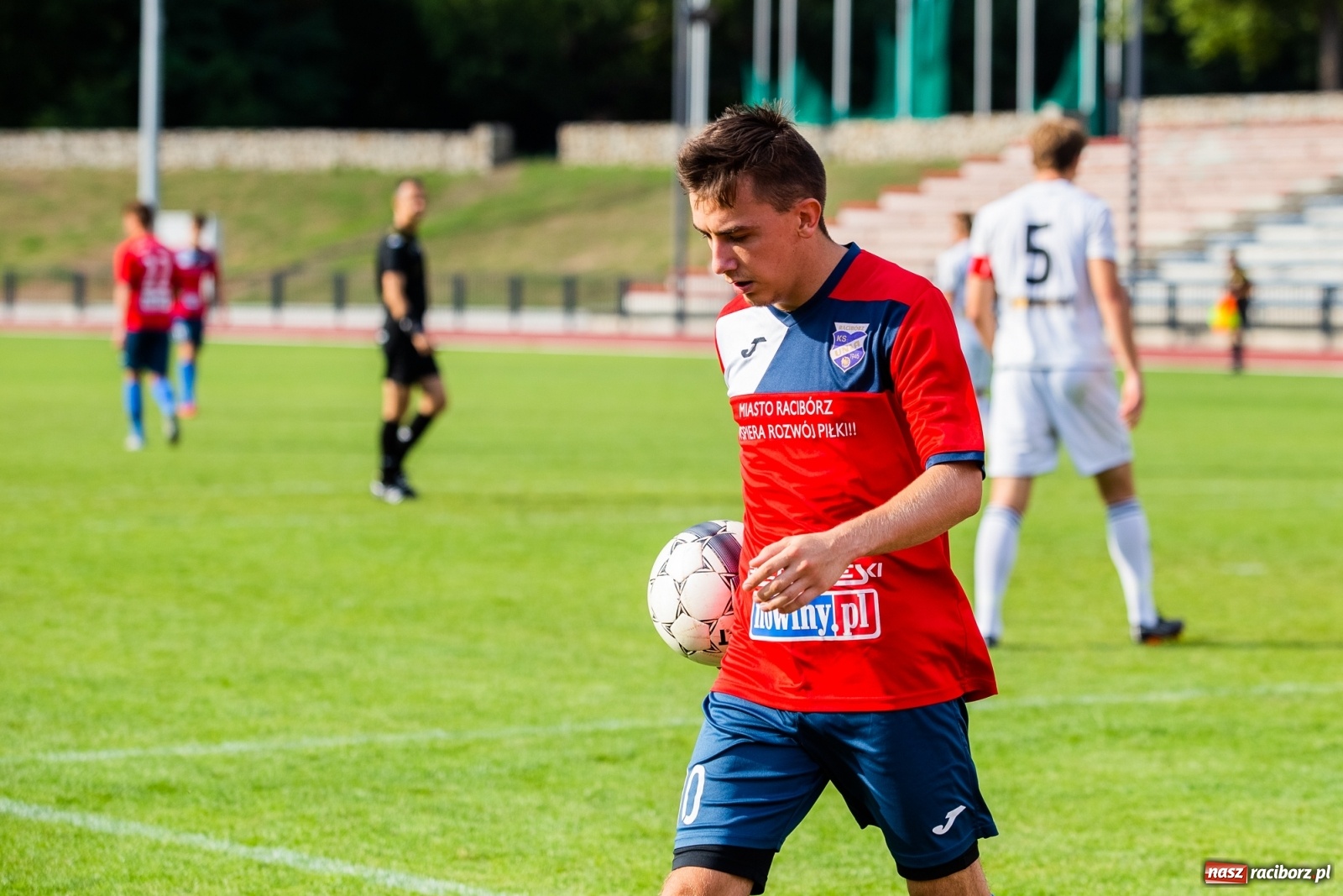 Zdjęcie w galerii na portalu naszraciborz.pl: Spryt Woniakowskiego uratował punkt dla Unii wiadomości z regionu