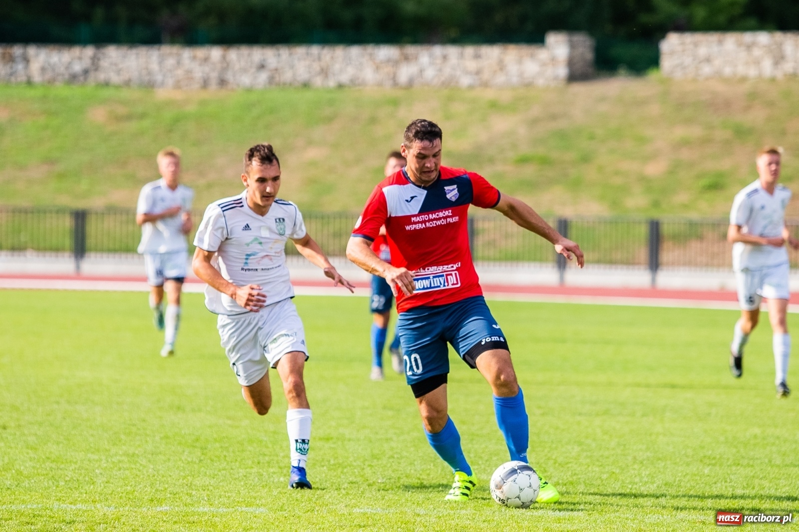 Zdjęcie w galerii na portalu naszraciborz.pl: Spryt Woniakowskiego uratował punkt dla Unii wiadomości z regionu