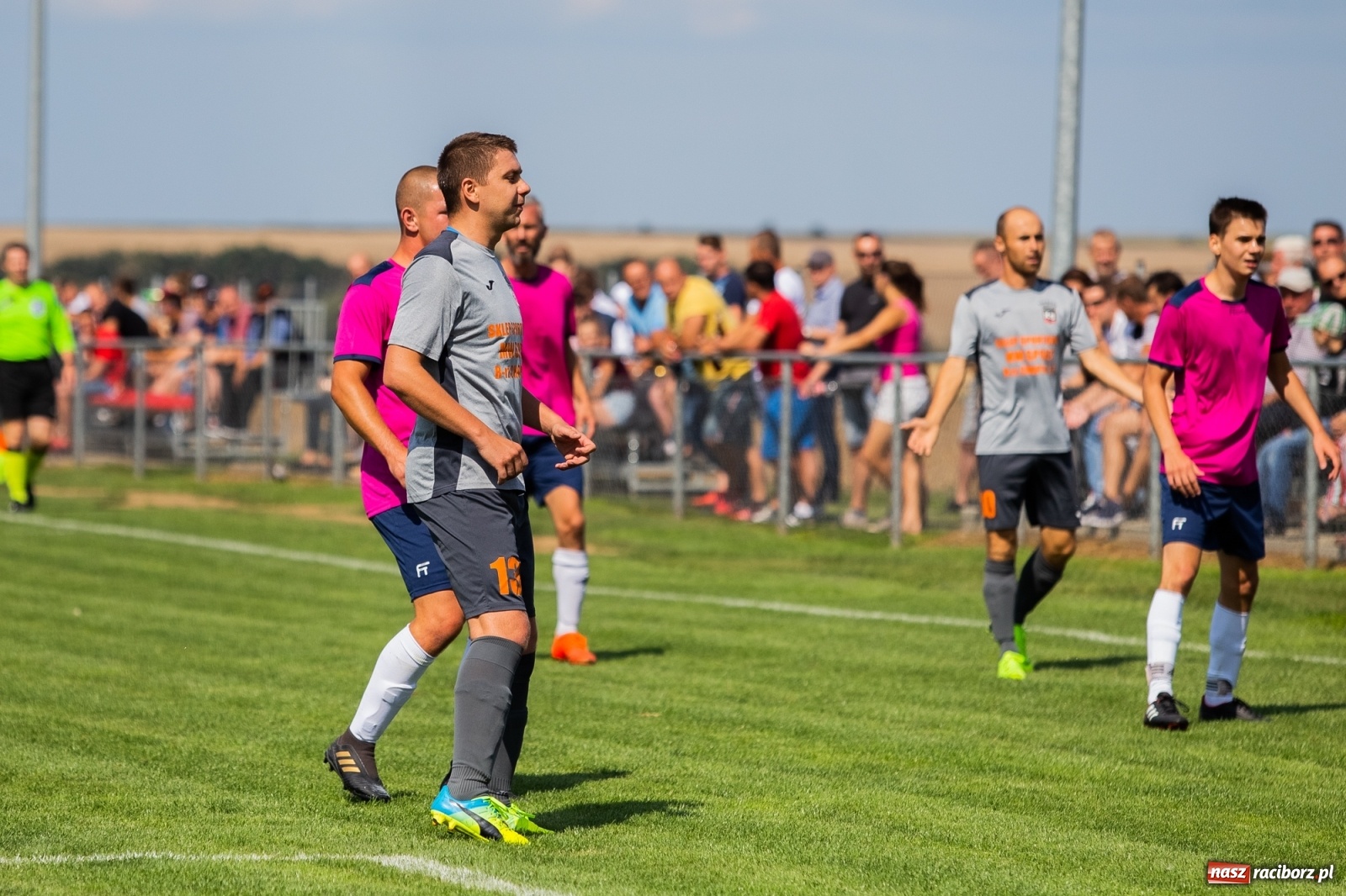 Zdjęcie w galerii na portalu naszraciborz.pl: Błędy defensywy przyczyną porażki. Krzyżanowice lepsze od Borucina wiadomości z regionu