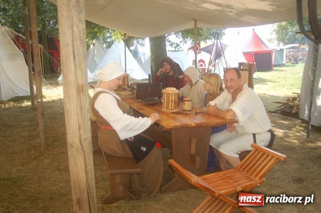 Zdjęcie w galerii na portalu naszraciborz.pl: Grunwald oczami turysty i rycerza wiadomości z regionu