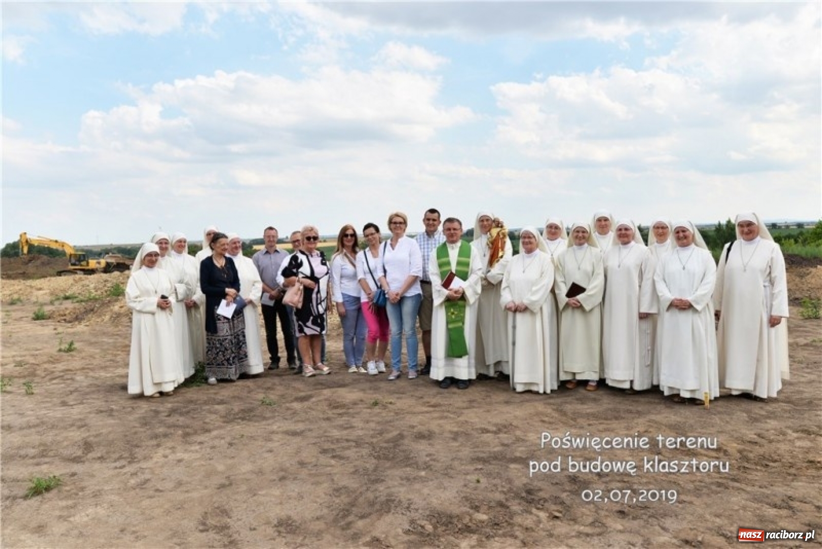 Zdjęcie w galerii na portalu naszraciborz.pl: Eko-Okna budują w Pietrowicach dom zakonny wiadomości z regionu