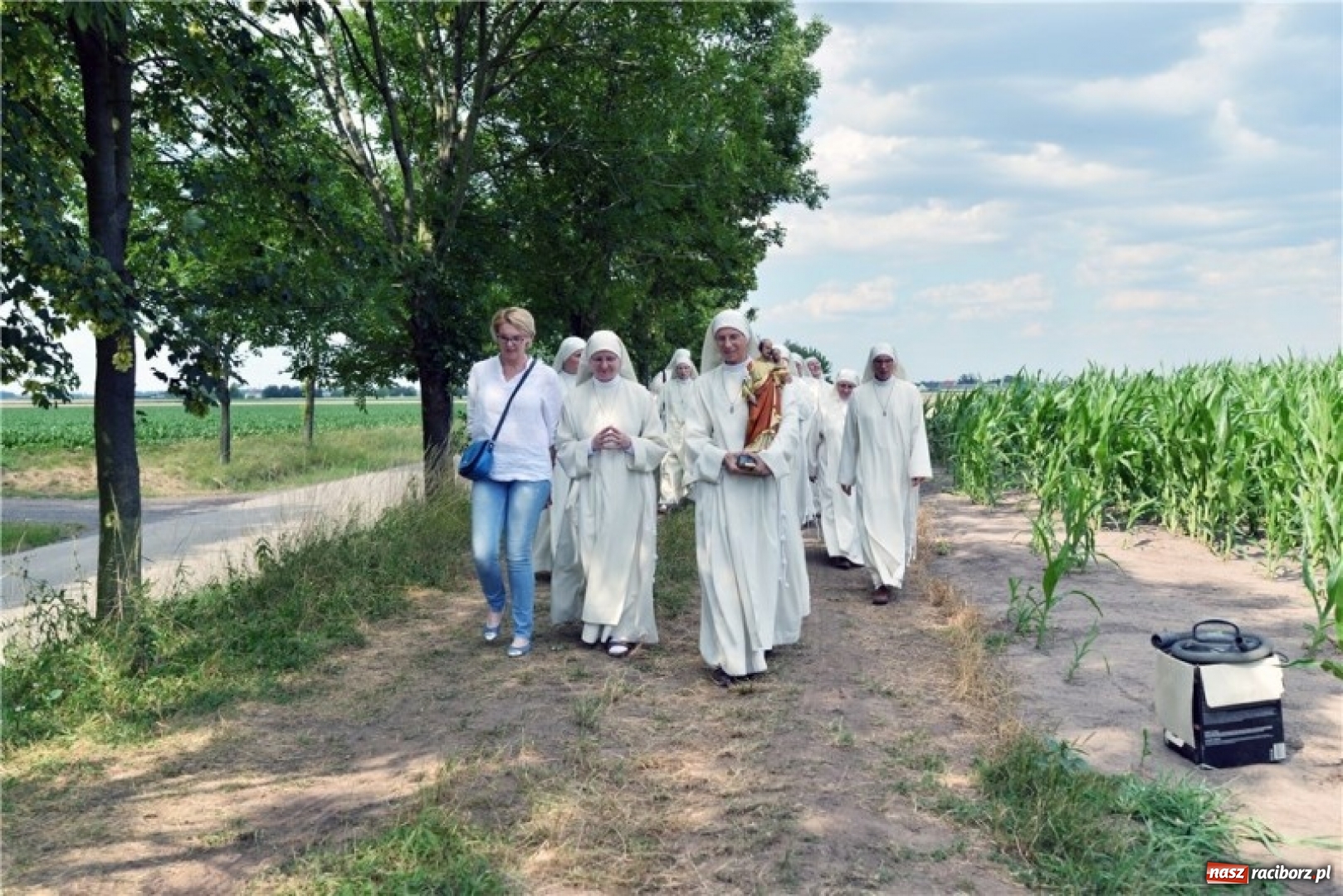 Zdjęcie w galerii na portalu naszraciborz.pl: Eko-Okna budują w Pietrowicach dom zakonny wiadomości z regionu
