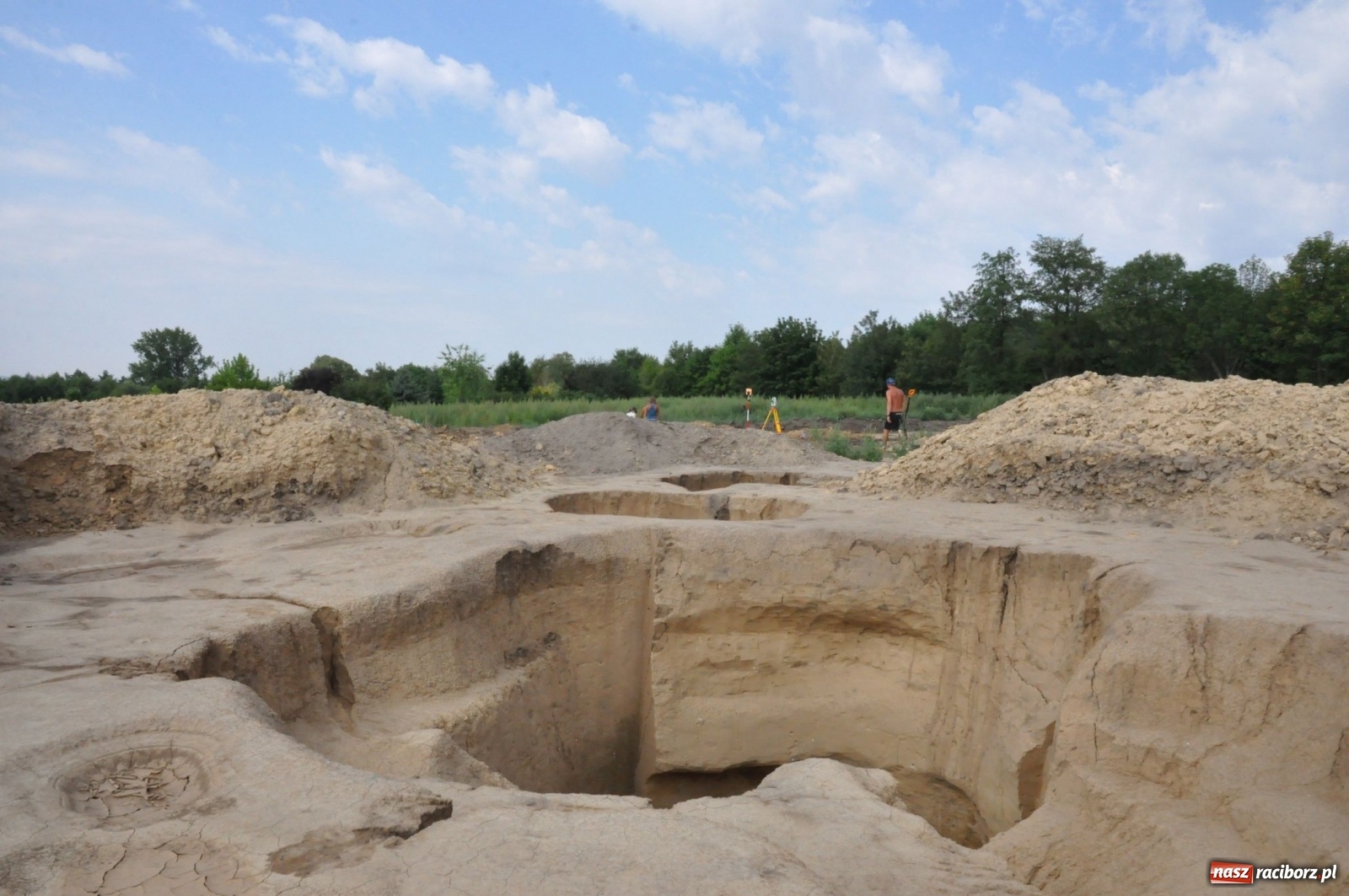 Zdjęcie w galerii na portalu naszraciborz.pl: Eko-Okna budują w Pietrowicach dom zakonny wiadomości z regionu