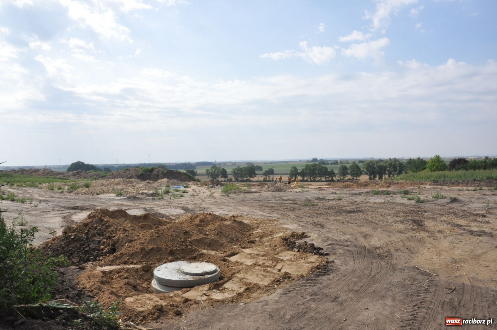 Zdjęcie w galerii na portalu naszraciborz.pl: Eko-Okna budują w Pietrowicach dom zakonny wiadomości z regionu