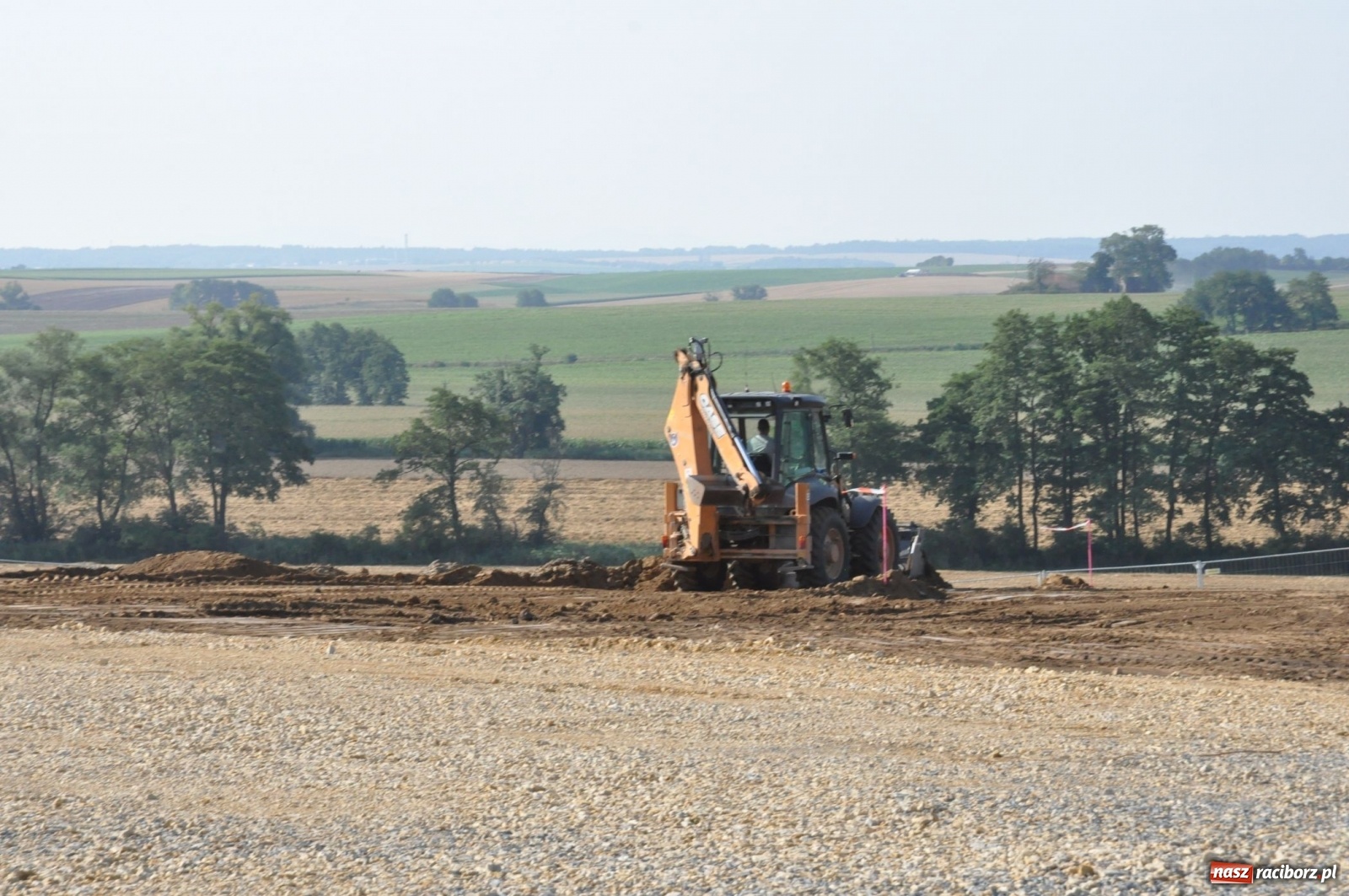 Zdjęcie w galerii na portalu naszraciborz.pl: Eko-Okna budują w Pietrowicach dom zakonny wiadomości z regionu