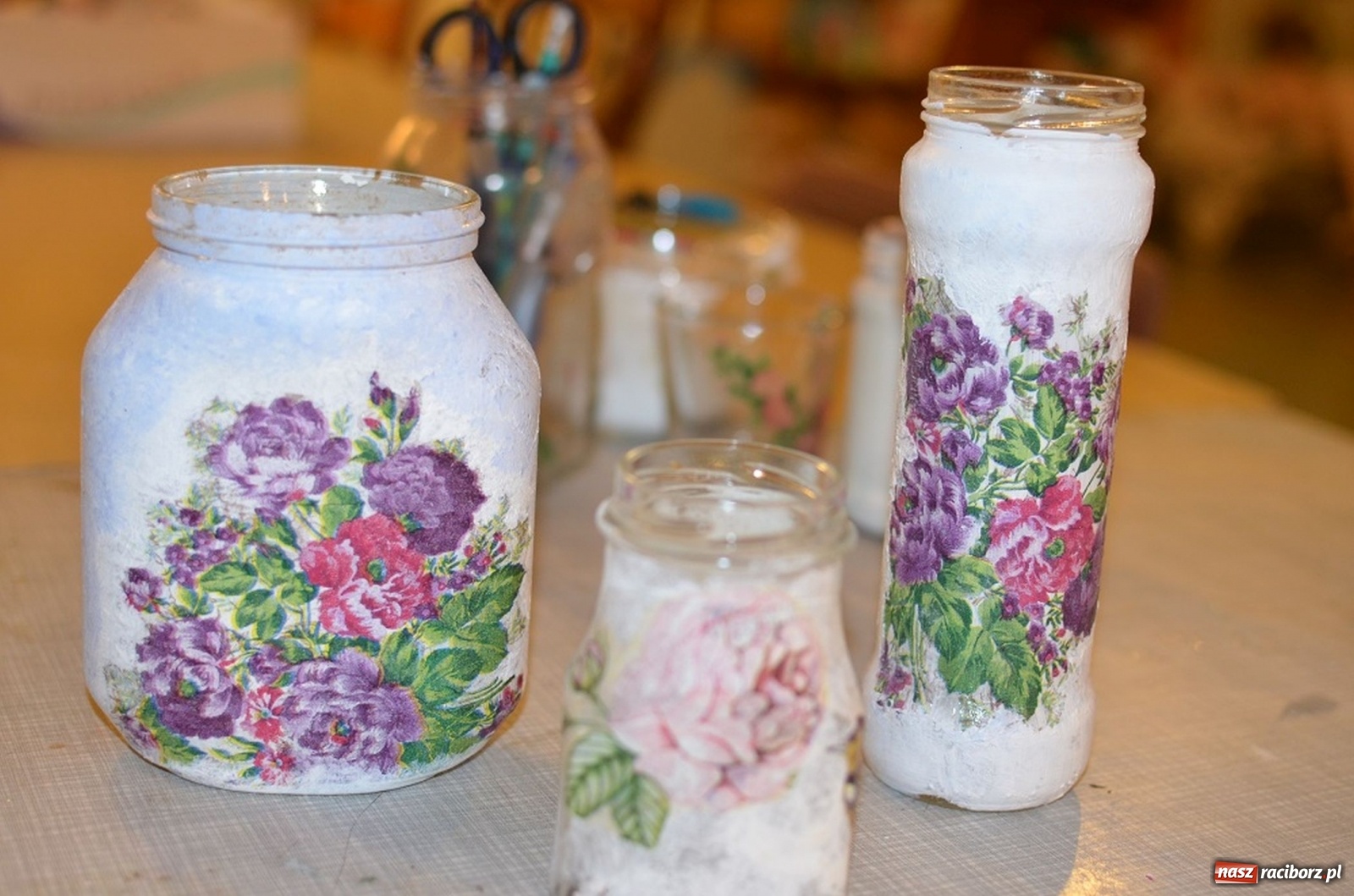 Zdjęcie w galerii na portalu naszraciborz.pl: Letnia przygoda z decoupage w Raciborzu wiadomości z regionu