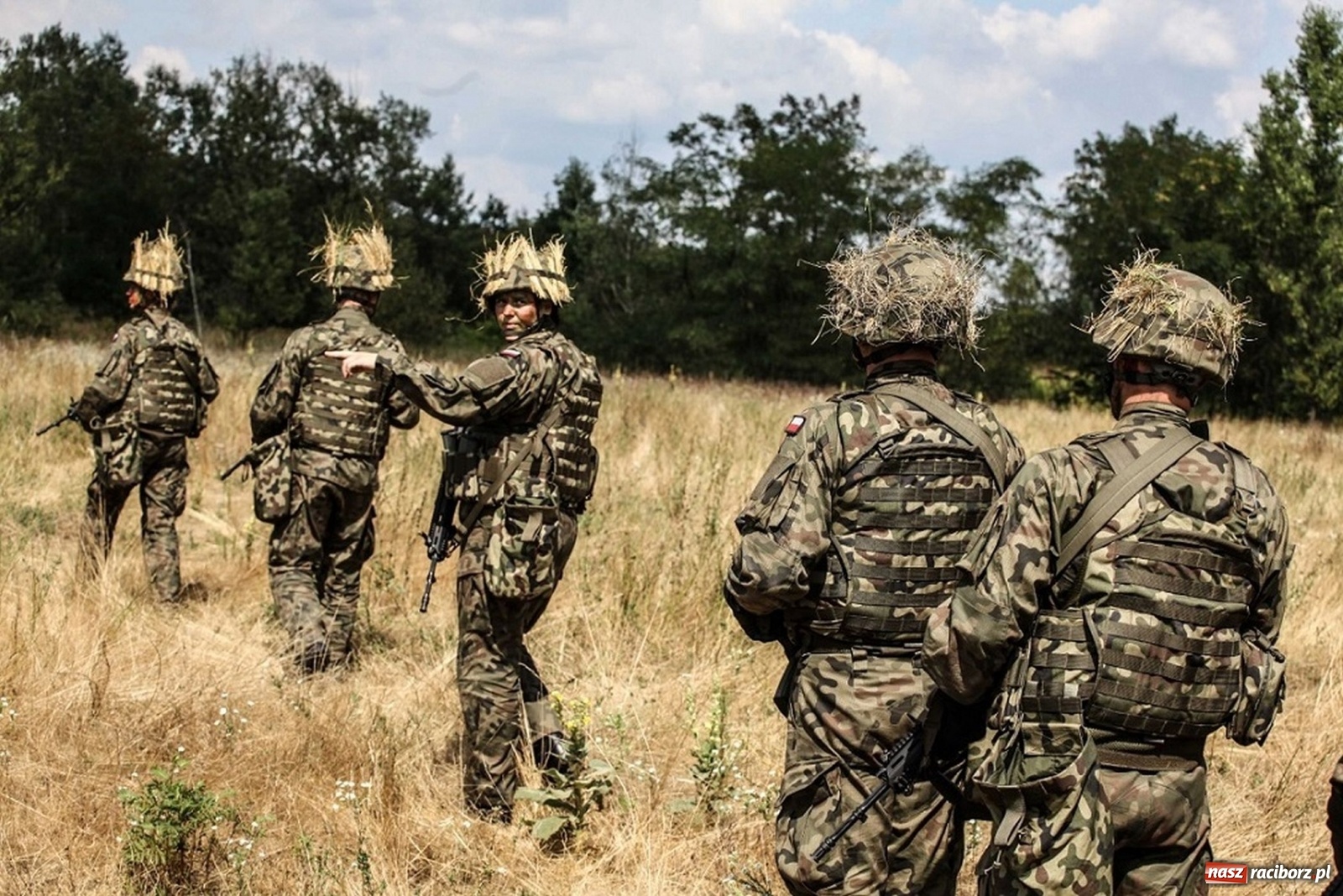 Zdjęcie w galerii na portalu naszraciborz.pl: Podczas wichury zaginęli drwale... Szkolenie śląskich terytorialsów [FOTO]  wiadomości z regionu