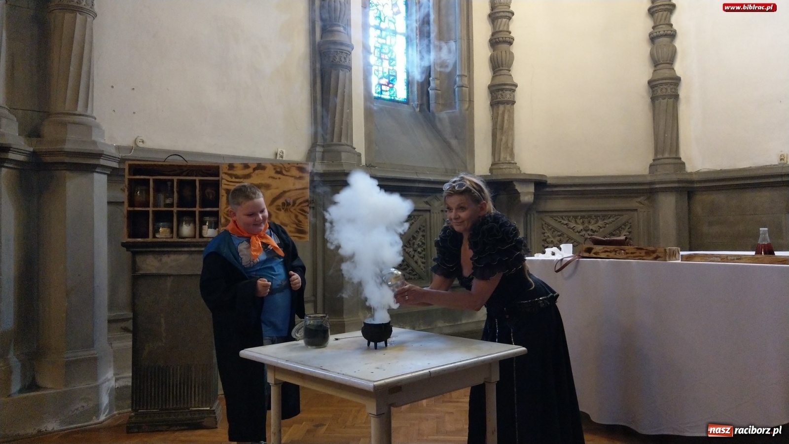 Zdjęcie w galerii na portalu naszraciborz.pl: Szkoła Magii i Czarodziejstwa na Zamku w Mosznej wiadomości z regionu