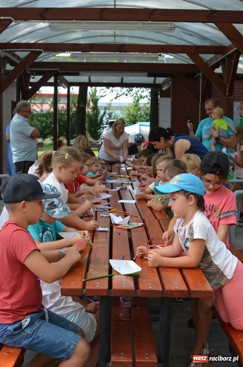 Zdjęcie w galerii na portalu naszraciborz.pl: W Oborze znaleźli receptę na wakacyjną nudę  wiadomości z regionu