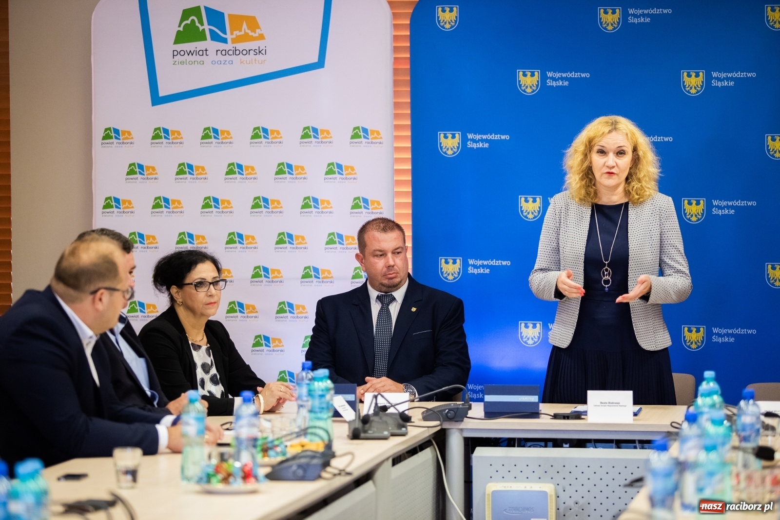 Zdjęcie w galerii na portalu naszraciborz.pl: Inicjatywa sołecka 2019. W Raciborzu podpisano umowy [FOTO] wiadomości z regionu