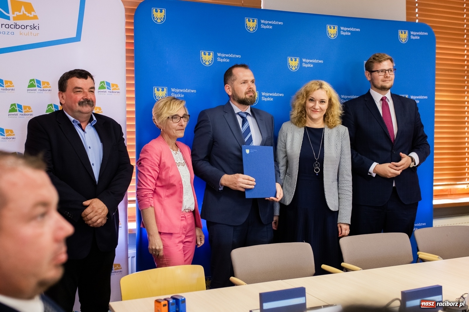 Zdjęcie w galerii na portalu naszraciborz.pl: Inicjatywa sołecka 2019. W Raciborzu podpisano umowy [FOTO] wiadomości z regionu