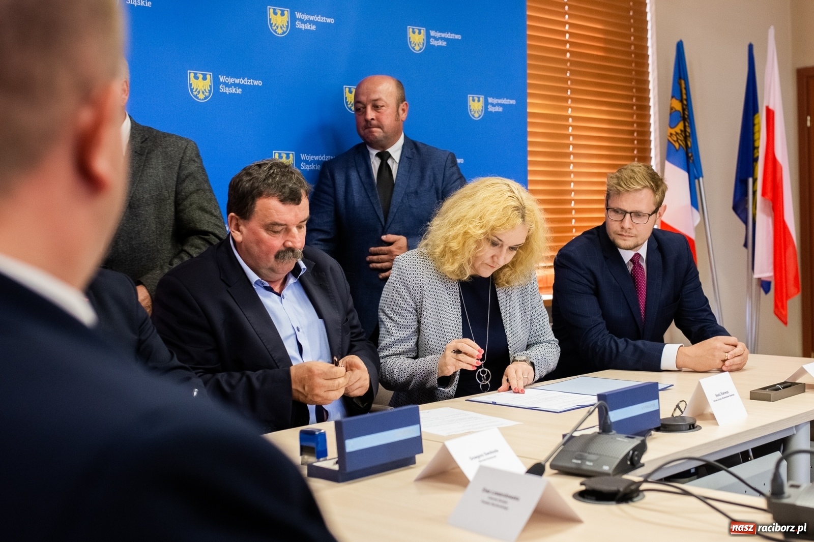 Zdjęcie w galerii na portalu naszraciborz.pl: Inicjatywa sołecka 2019. W Raciborzu podpisano umowy [FOTO] wiadomości z regionu