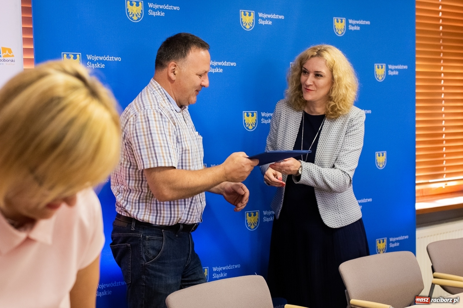 Zdjęcie w galerii na portalu naszraciborz.pl: Inicjatywa sołecka 2019. W Raciborzu podpisano umowy [FOTO] wiadomości z regionu