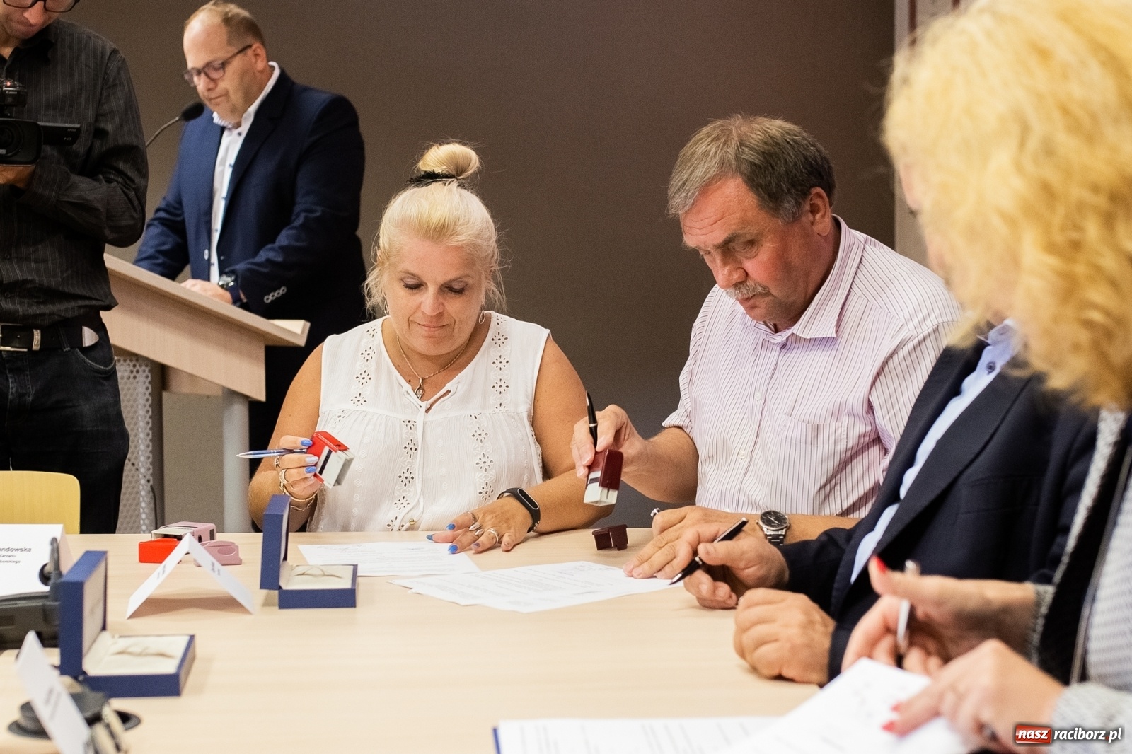 Zdjęcie w galerii na portalu naszraciborz.pl: Inicjatywa sołecka 2019. W Raciborzu podpisano umowy [FOTO] wiadomości z regionu