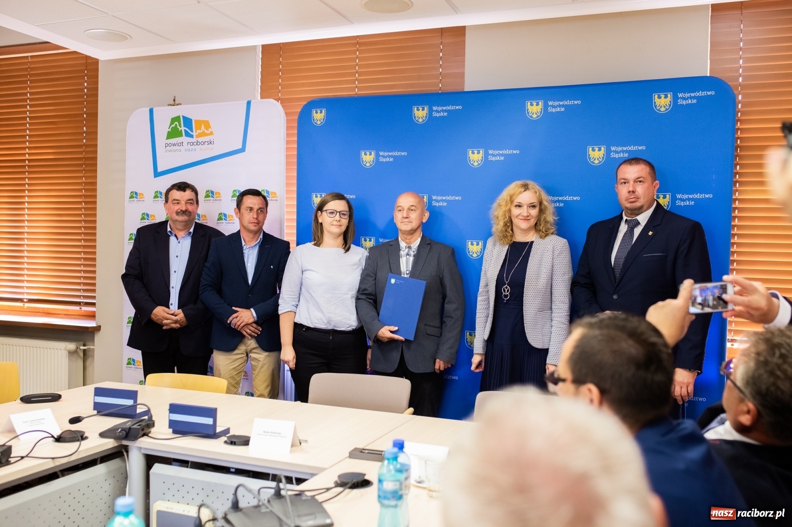 Zdjęcie w galerii na portalu naszraciborz.pl: Inicjatywa sołecka 2019. W Raciborzu podpisano umowy [FOTO] wiadomości z regionu