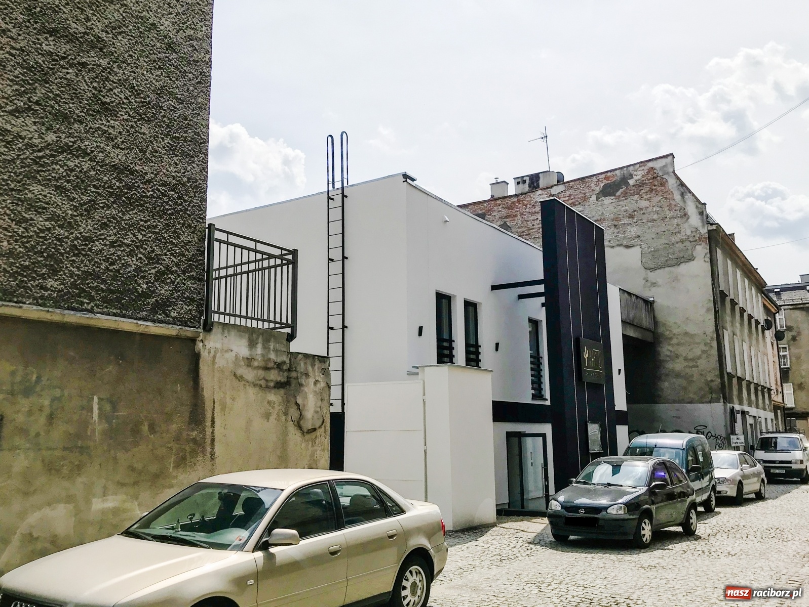 Zdjęcie w galerii na portalu naszraciborz.pl: Starą kuchnię Społem zastąpi Kaktus [FOTO]  wiadomości z regionu