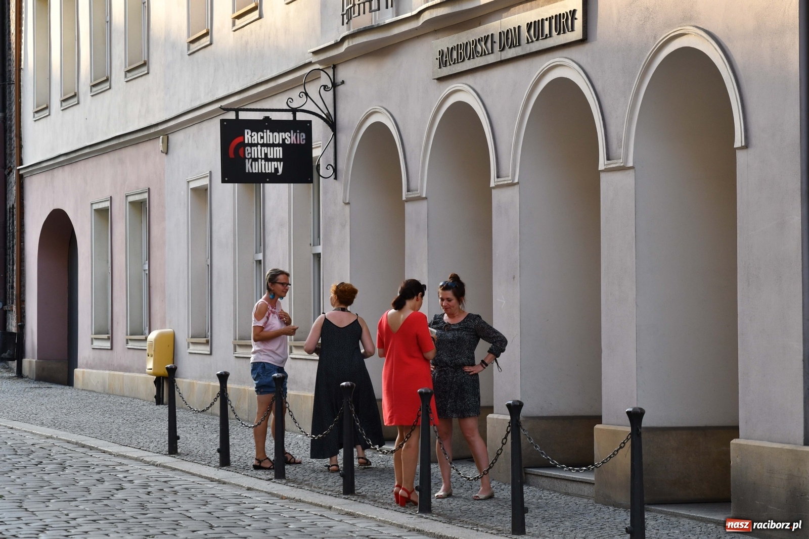 Zdjęcie w galerii na portalu naszraciborz.pl: Polsko-indonezyjski mix w RCK  wiadomości z regionu