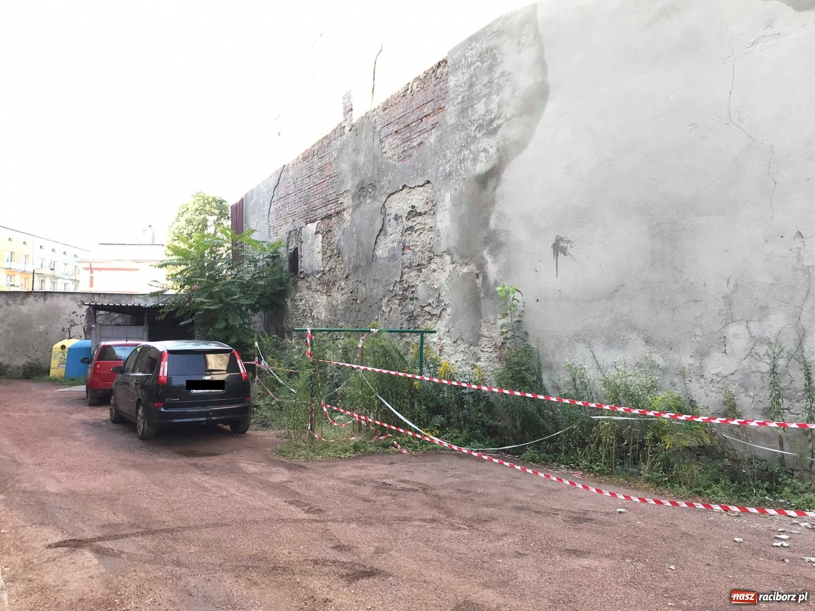 Zdjęcie w galerii na portalu naszraciborz.pl: Komornik wystawił na licytację starą winiarnię przy Zborowej [FOTO i WIDEO] wiadomości z regionu