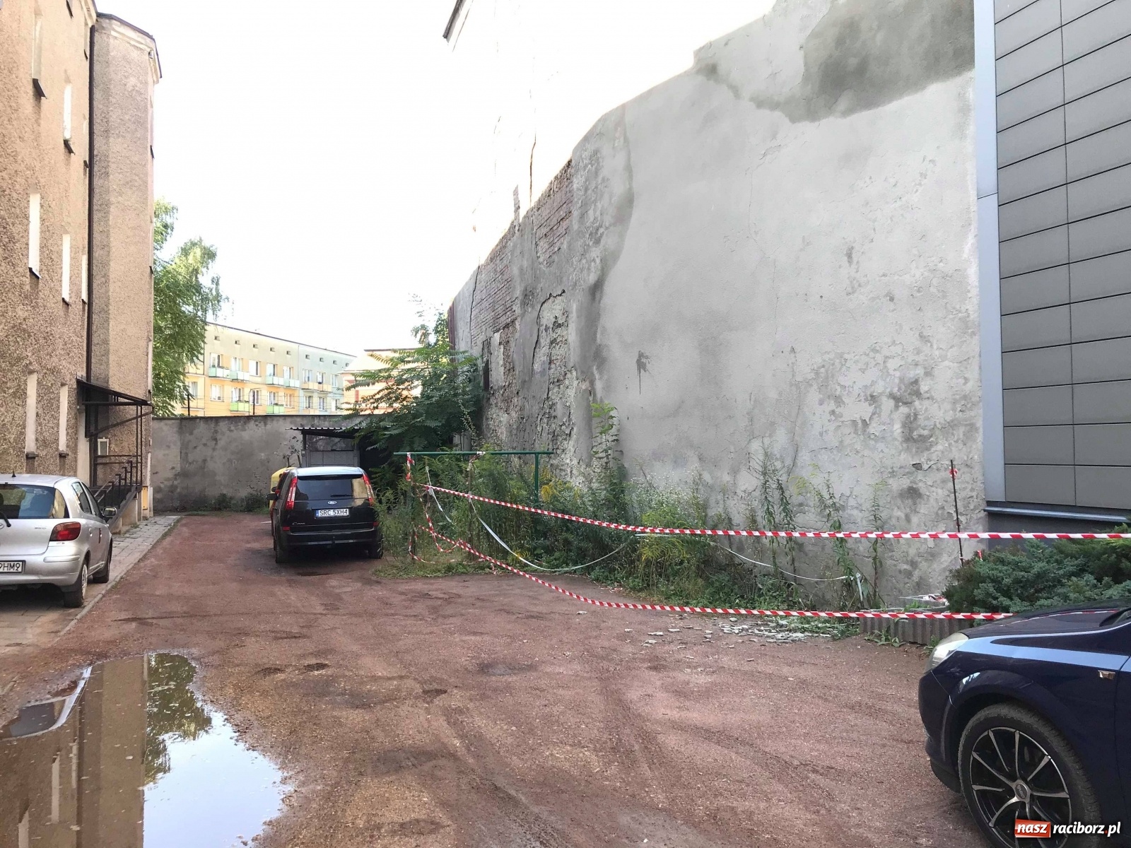 Zdjęcie w galerii na portalu naszraciborz.pl: Komornik wystawił na licytację starą winiarnię przy Zborowej [FOTO i WIDEO] wiadomości z regionu