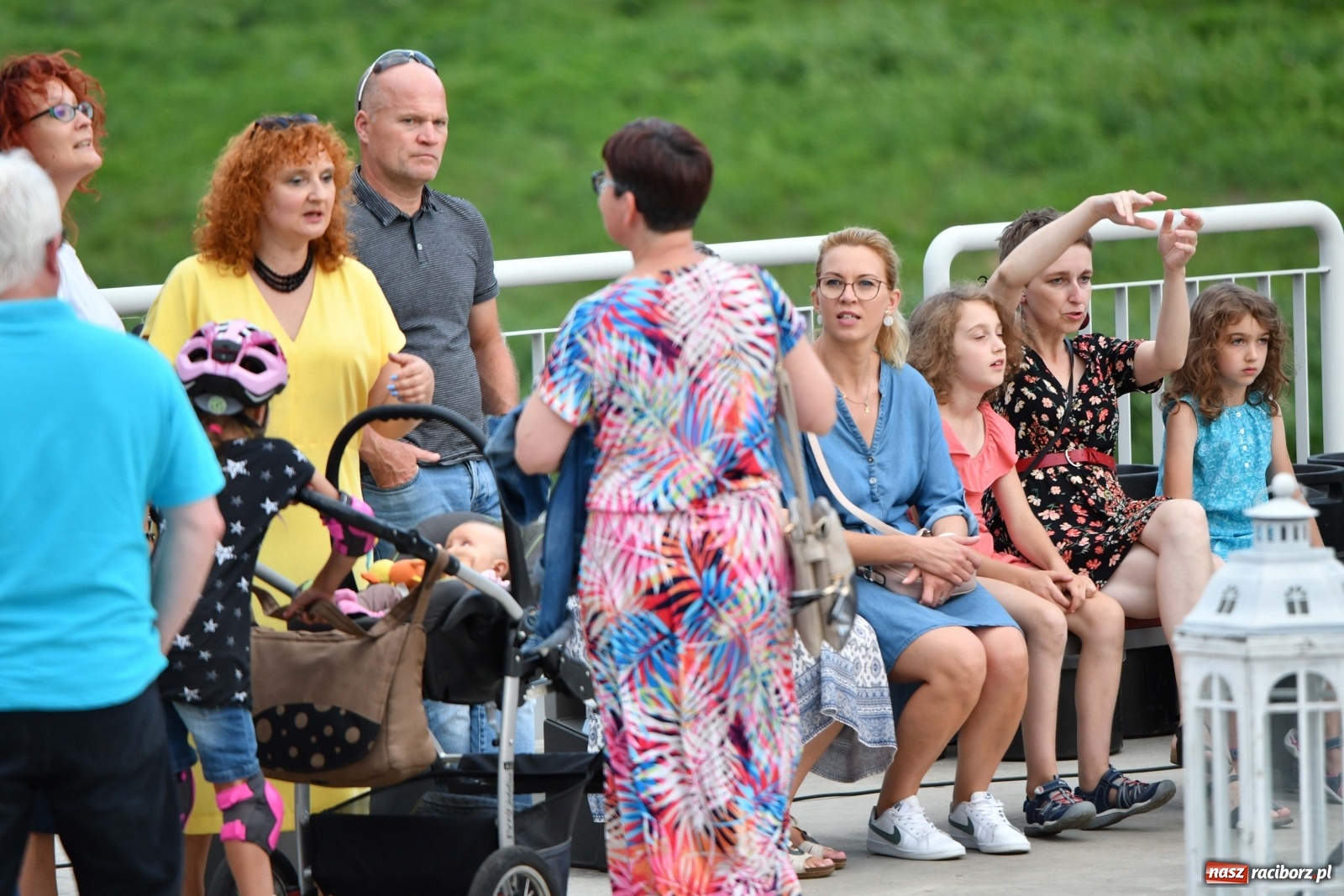 Zdjęcie w galerii na portalu naszraciborz.pl: Kubańskie rytmy rozbujały betonową przystań  wiadomości z regionu