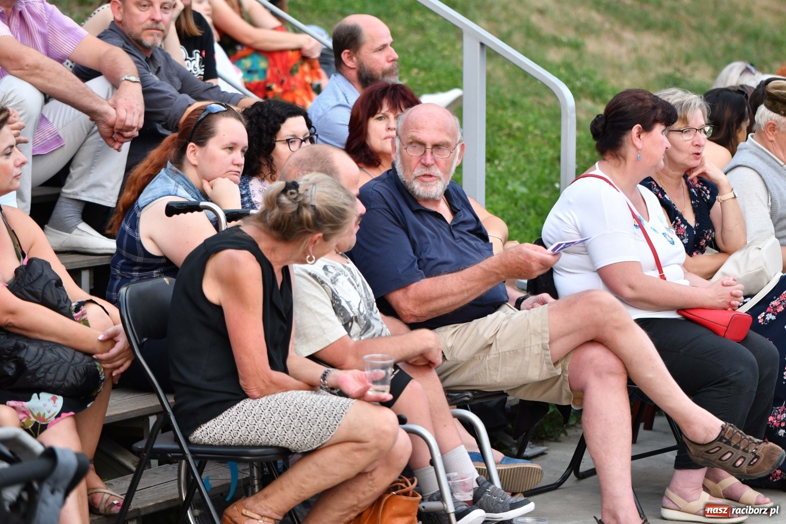 Zdjęcie w galerii na portalu naszraciborz.pl: Kubańskie rytmy rozbujały betonową przystań  wiadomości z regionu