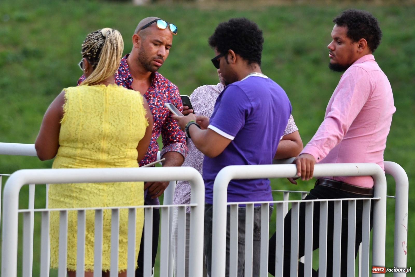 Zdjęcie w galerii na portalu naszraciborz.pl: Kubańskie rytmy rozbujały betonową przystań  wiadomości z regionu