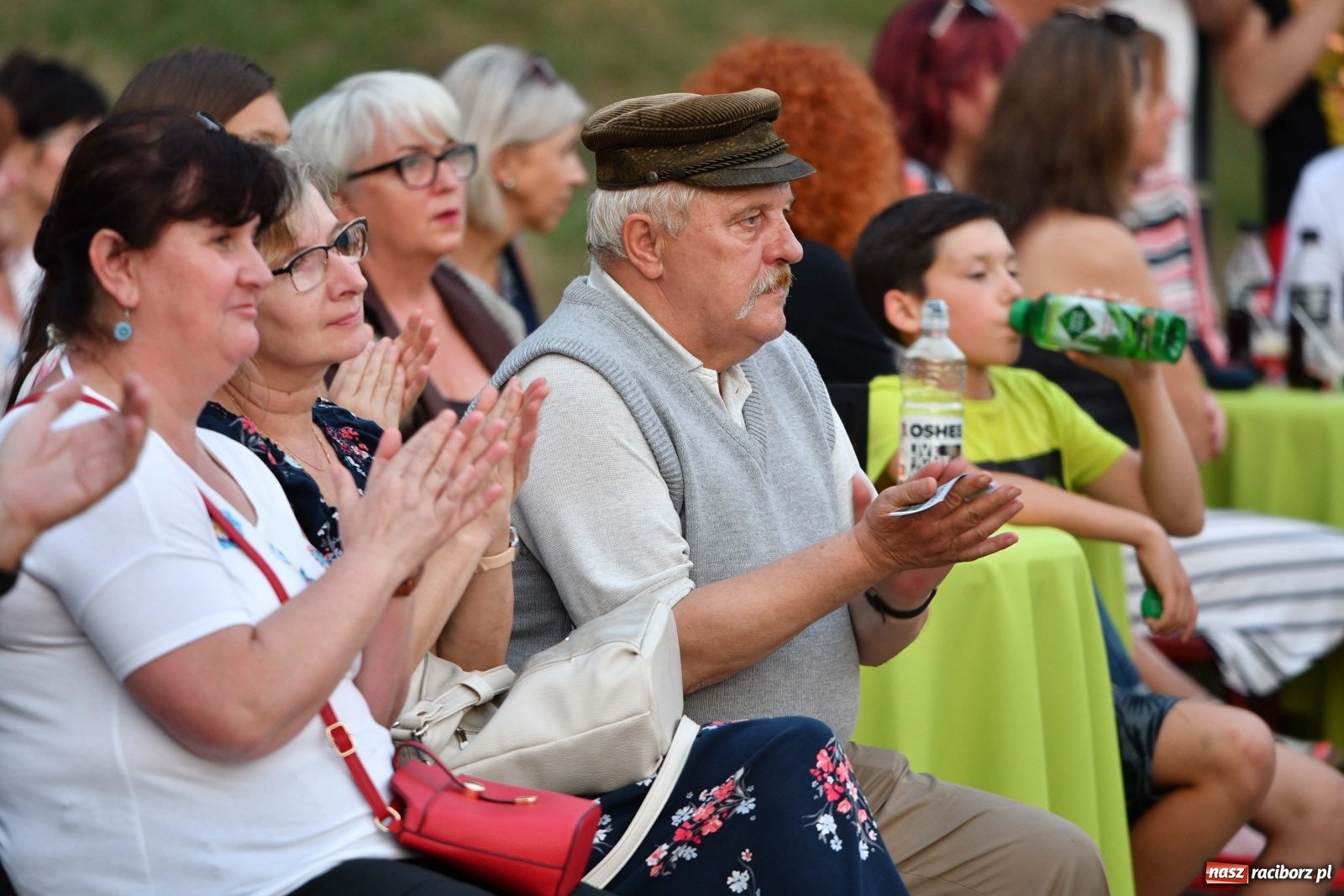 Zdjęcie w galerii na portalu naszraciborz.pl: Kubańskie rytmy rozbujały betonową przystań  wiadomości z regionu