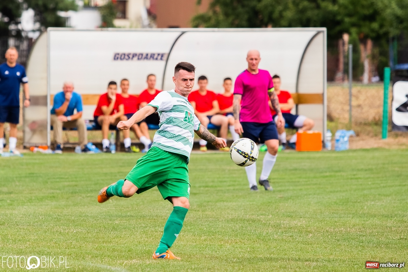 Zdjęcie w galerii na portalu naszraciborz.pl: Krzyżanowice kontra Gaszowice. Przy Dworcowej strzelali tylko w pierwszej połowie [FOTO] wiadomości z regionu