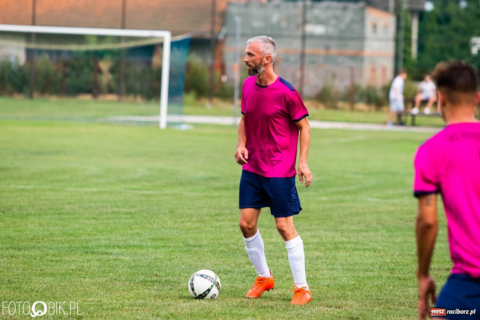 Zdjęcie w galerii na portalu naszraciborz.pl: Krzyżanowice kontra Gaszowice. Przy Dworcowej strzelali tylko w pierwszej połowie [FOTO] wiadomości z regionu