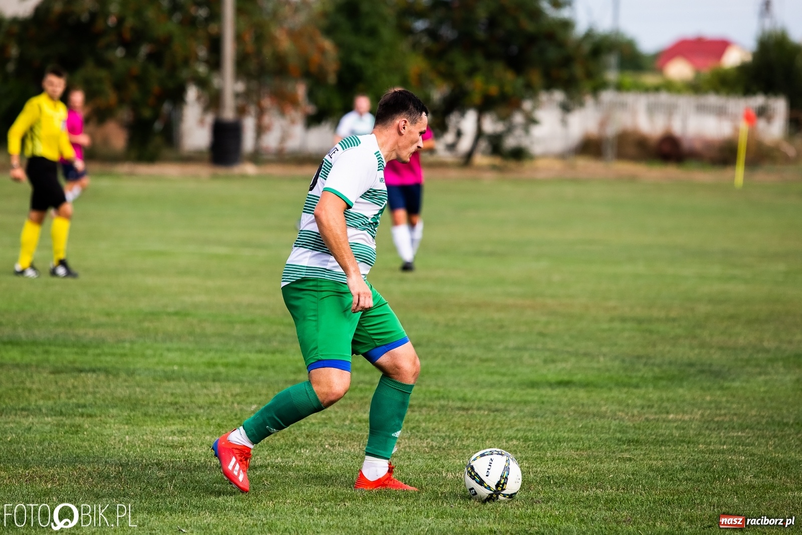 Zdjęcie w galerii na portalu naszraciborz.pl: Krzyżanowice kontra Gaszowice. Przy Dworcowej strzelali tylko w pierwszej połowie [FOTO] wiadomości z regionu